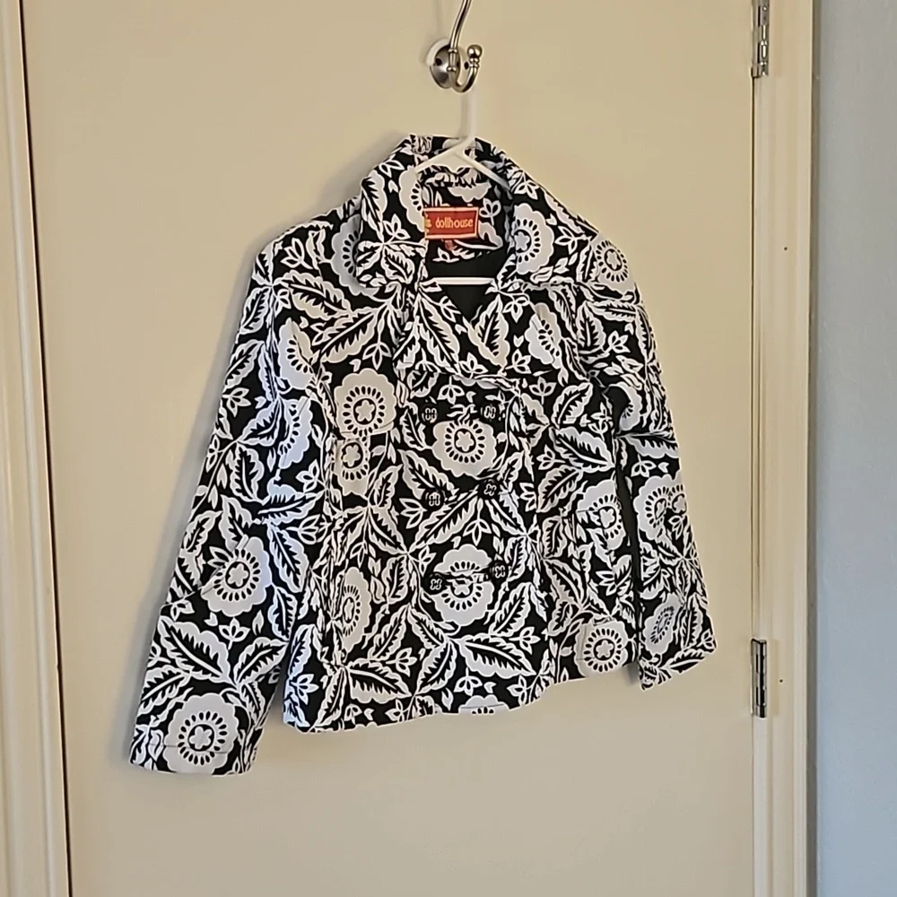 DOLLHOUSE Monochrome Floral Double Breasted Swing Jacket Size 10/12